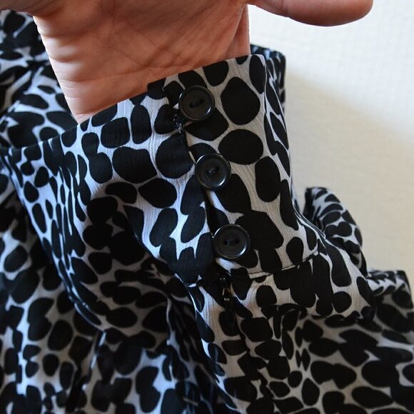 Flowy  Midi Skirt - Picture 3 of 7